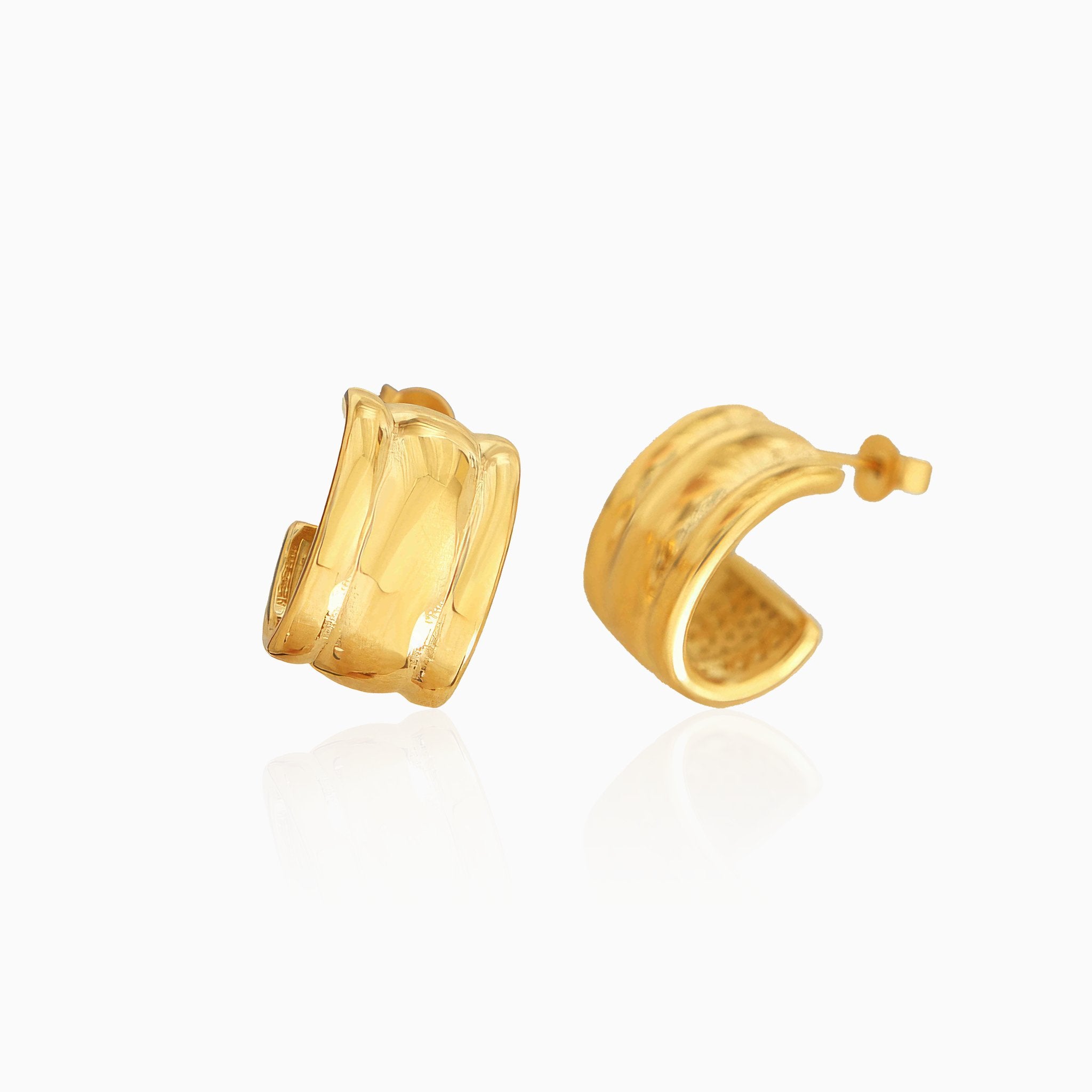 C-Shaped Embossed Minimalist Versatile Earrings - Nobbier - Earring - 18K Gold And Titanium PVD Coated Jewelry