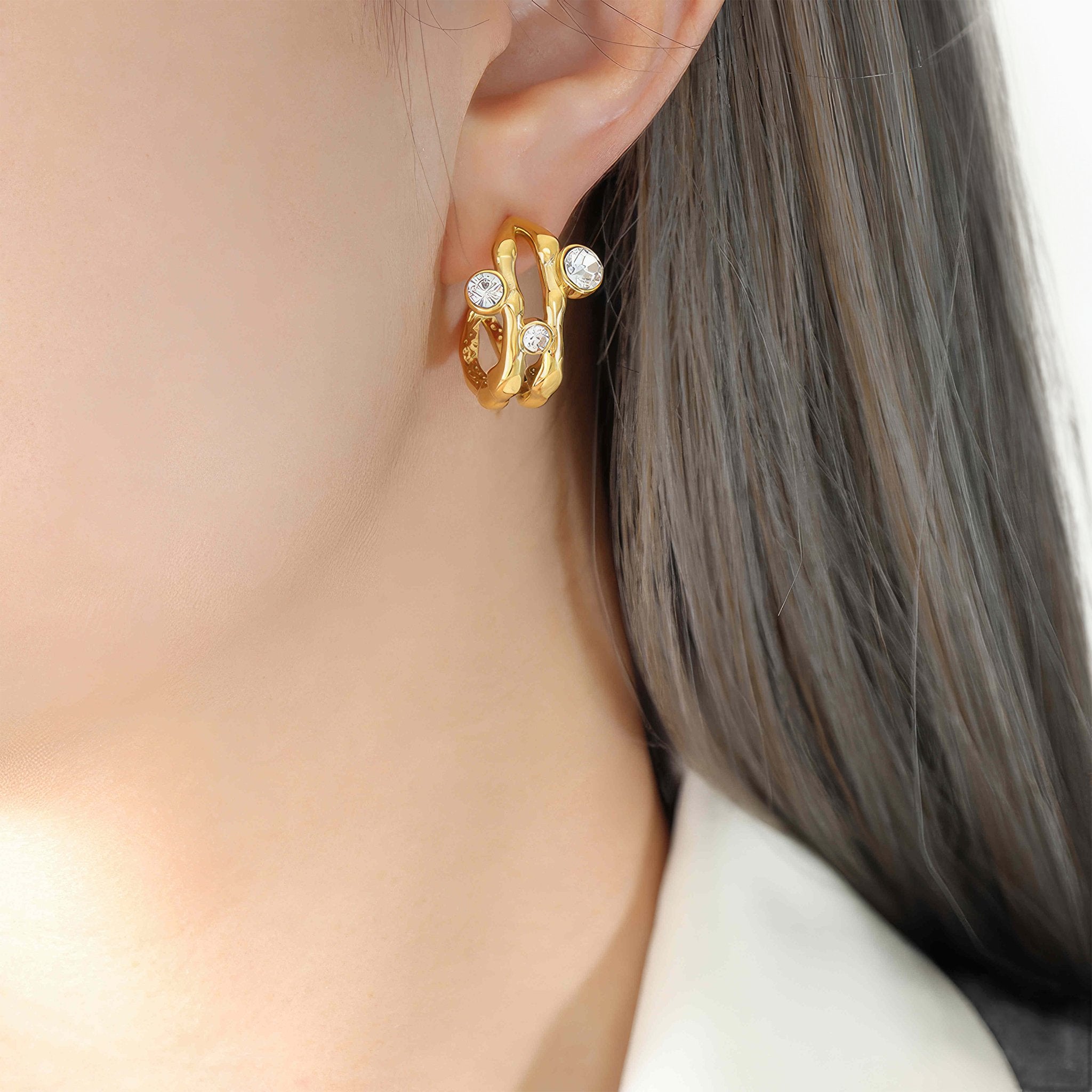 C-Shaped Hollow Minimalist Earrings - Nobbier - Earring - 18K Gold And Titanium PVD Coated Jewelry