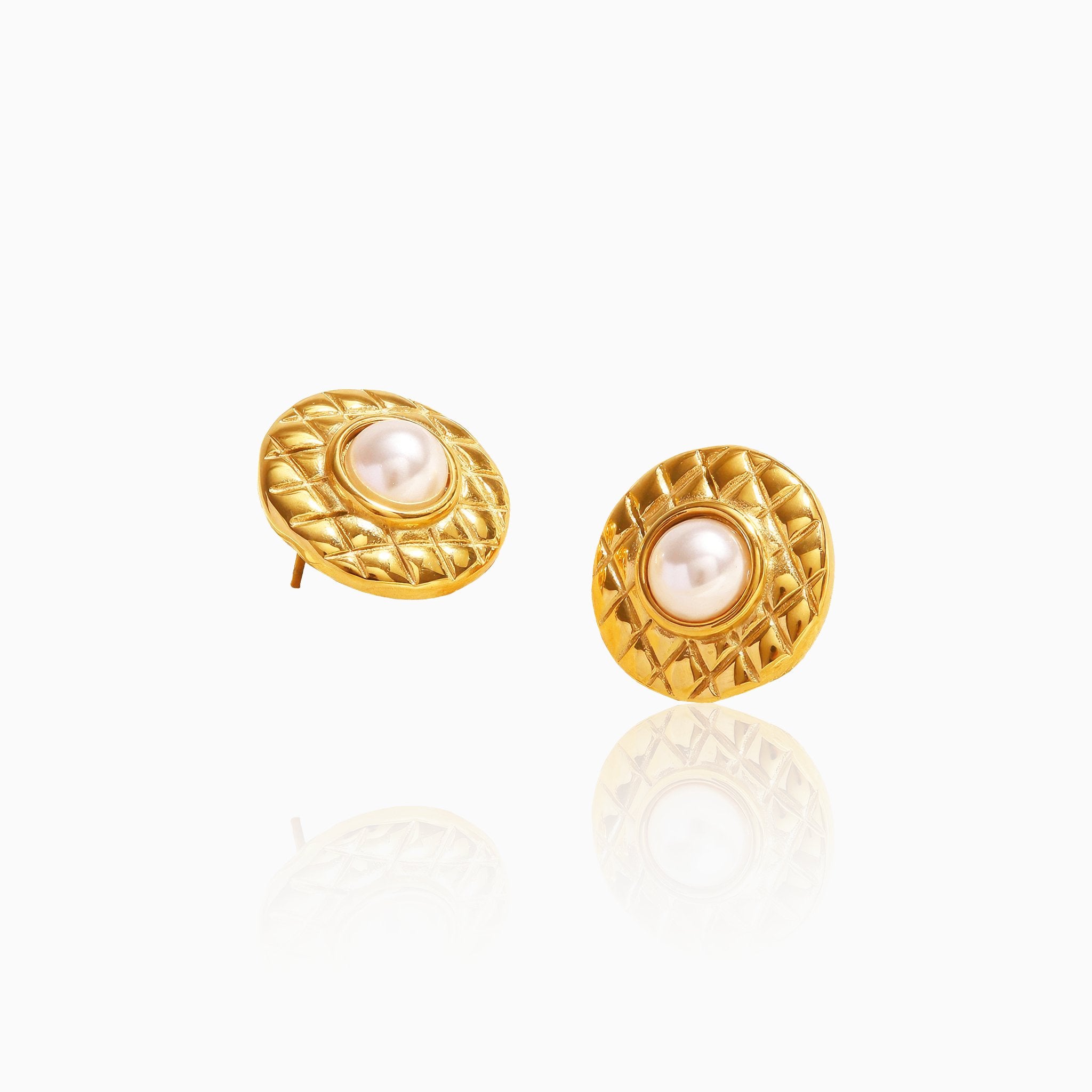 Diamond-Pattern Pearl Earrings - Nobbier - Earrings - 18K Gold And Titanium PVD Coated Jewelry
