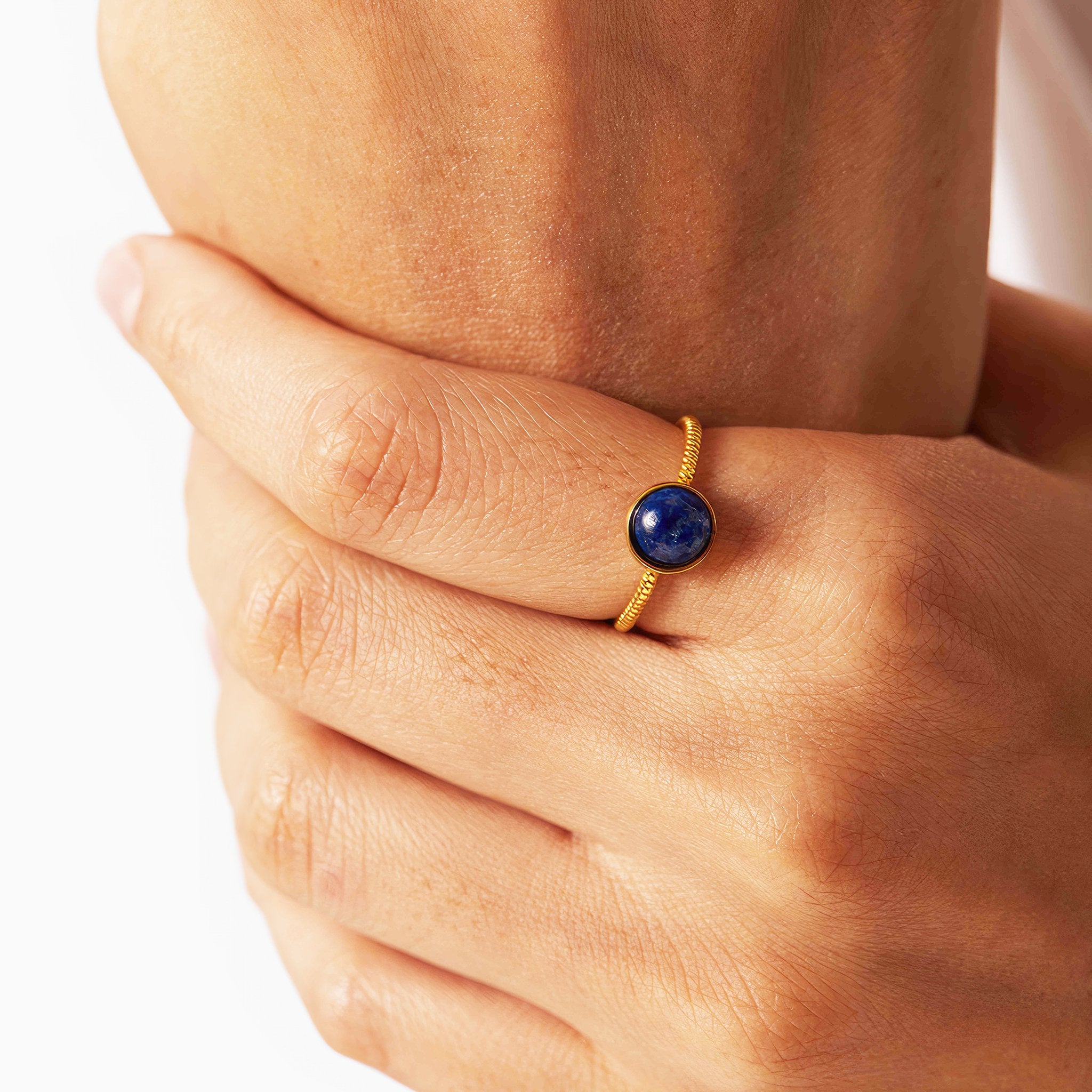 Lapis Lazuli Adjustable Twist Ring - Nobbier - Ring - 18K Gold And Titanium PVD Coated Jewelry