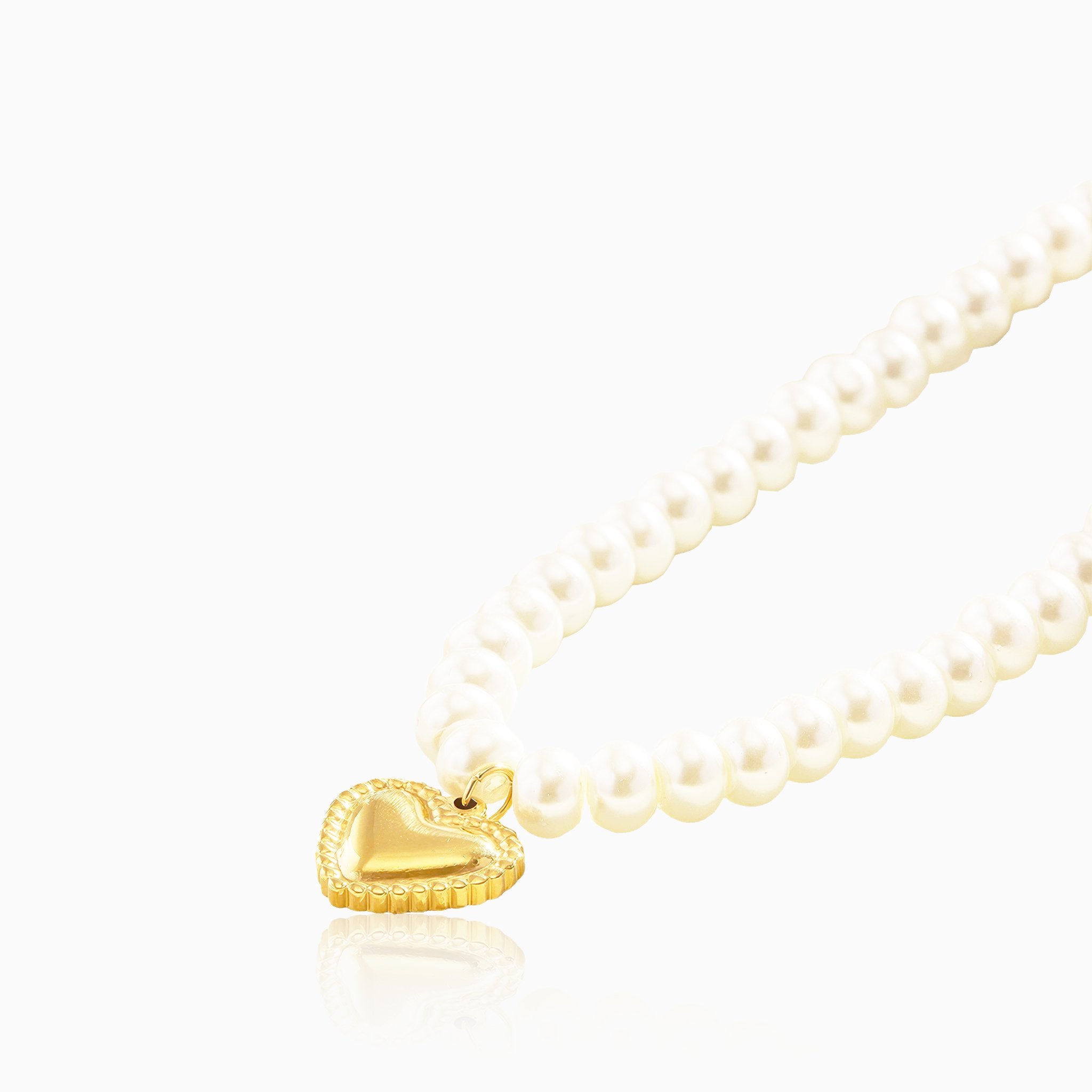 Pearl and Heart Pendant Necklace - Nobbier - Necklace - 18K Gold And Titanium PVD Coated Jewelry