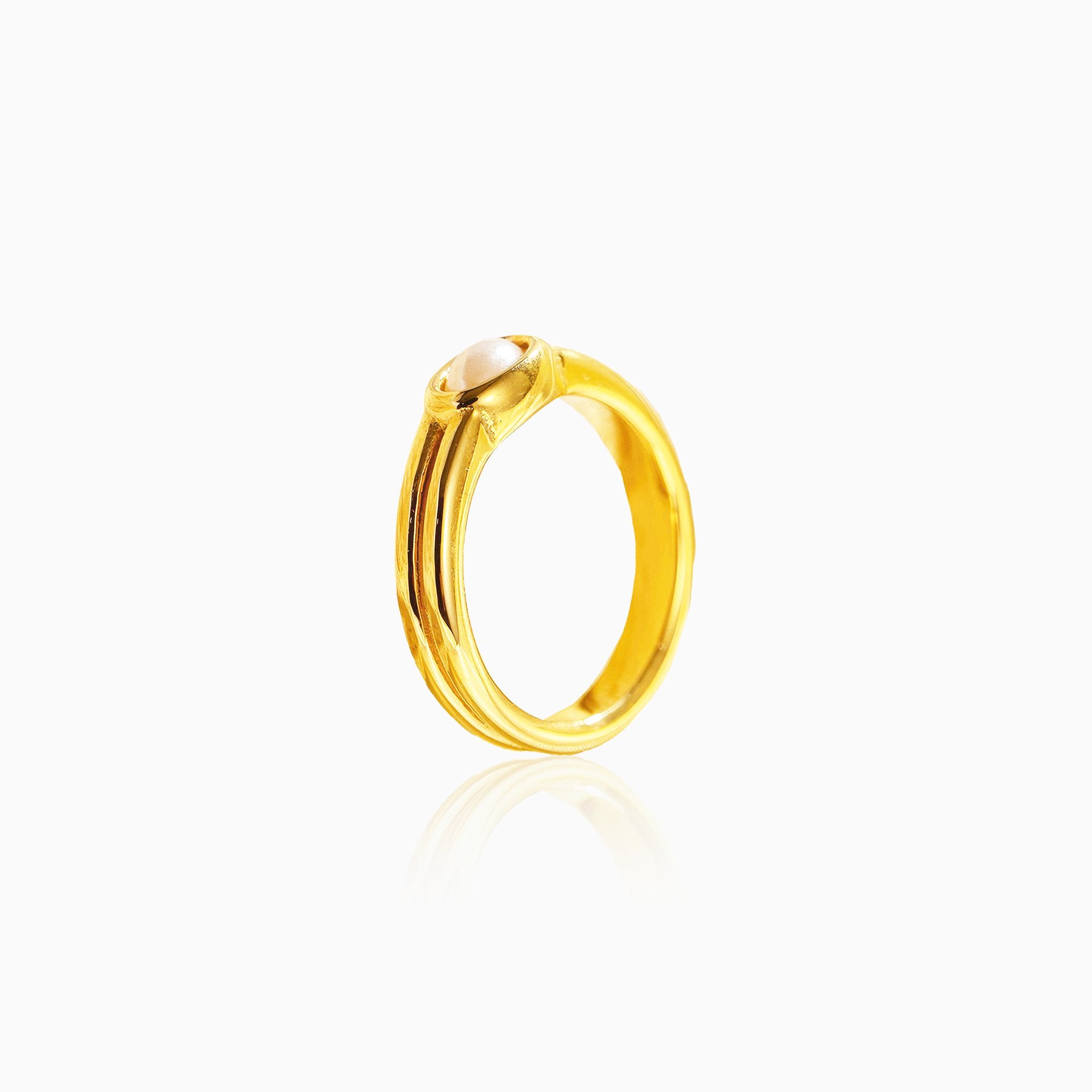 Pearl-Inlaid Geometric Ring - Nobbier - Ring - 18K Gold And Titanium PVD Coated Jewelry