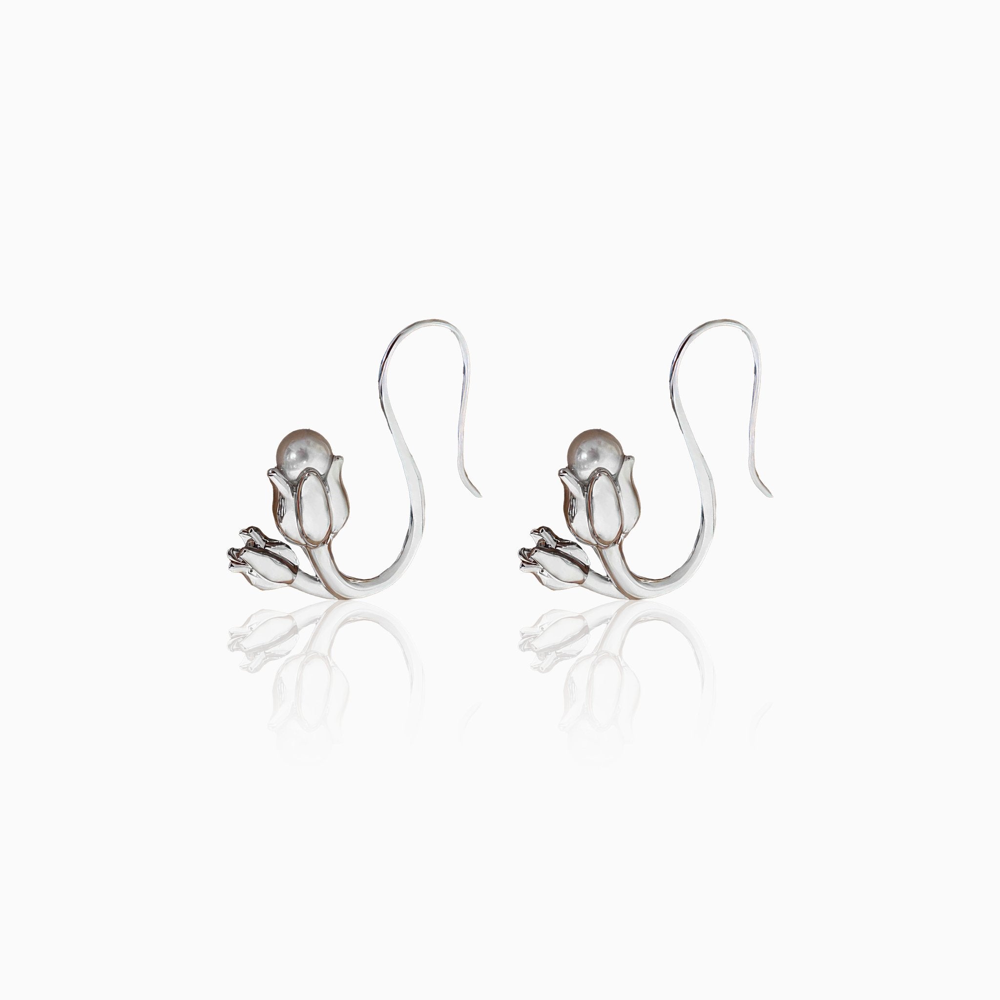 Tulip & Pearl Earrings - Nobbier - Earring - 18K Gold And Titanium PVD Coated Jewelry