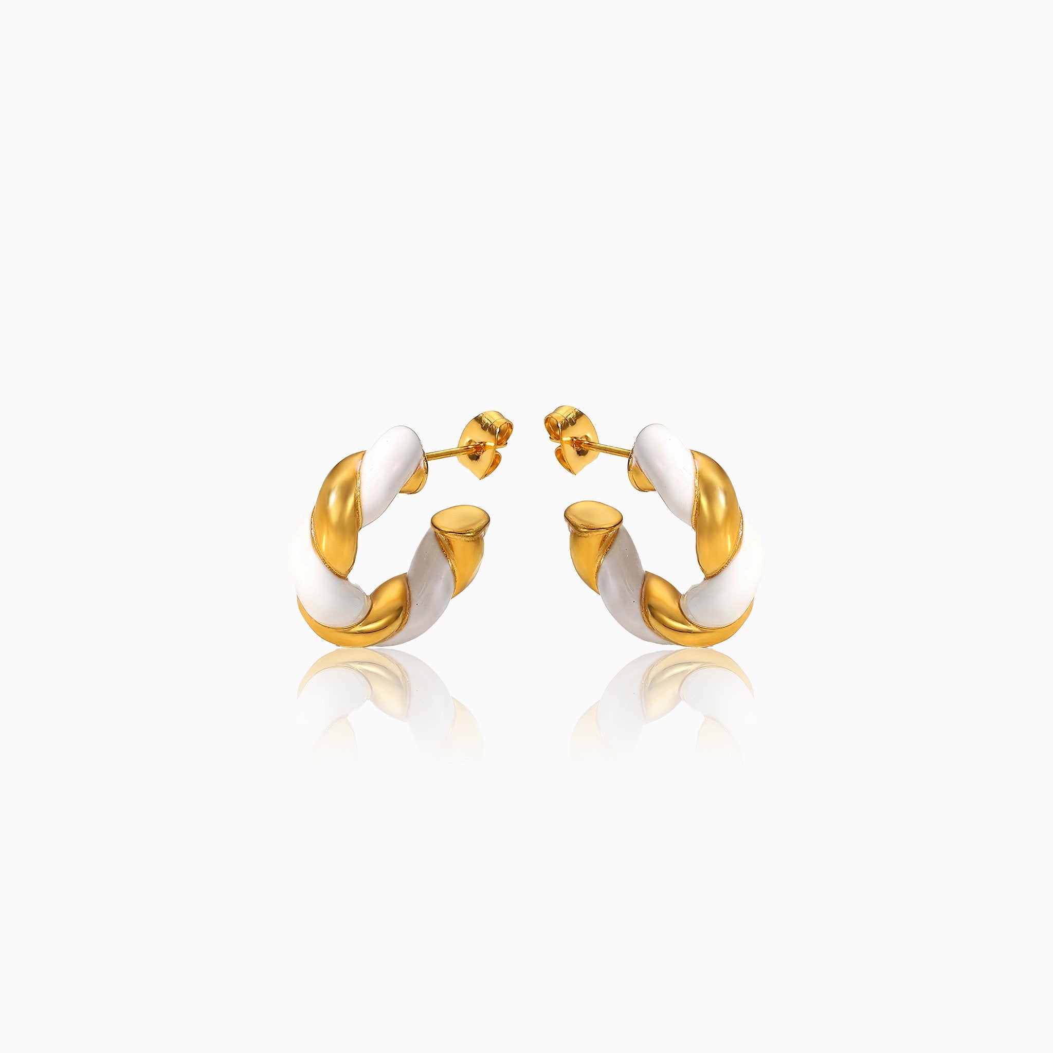 Twisted C Earrings - Nobbier - Earrings - 18K Gold And Titanium PVD Coated Jewelry