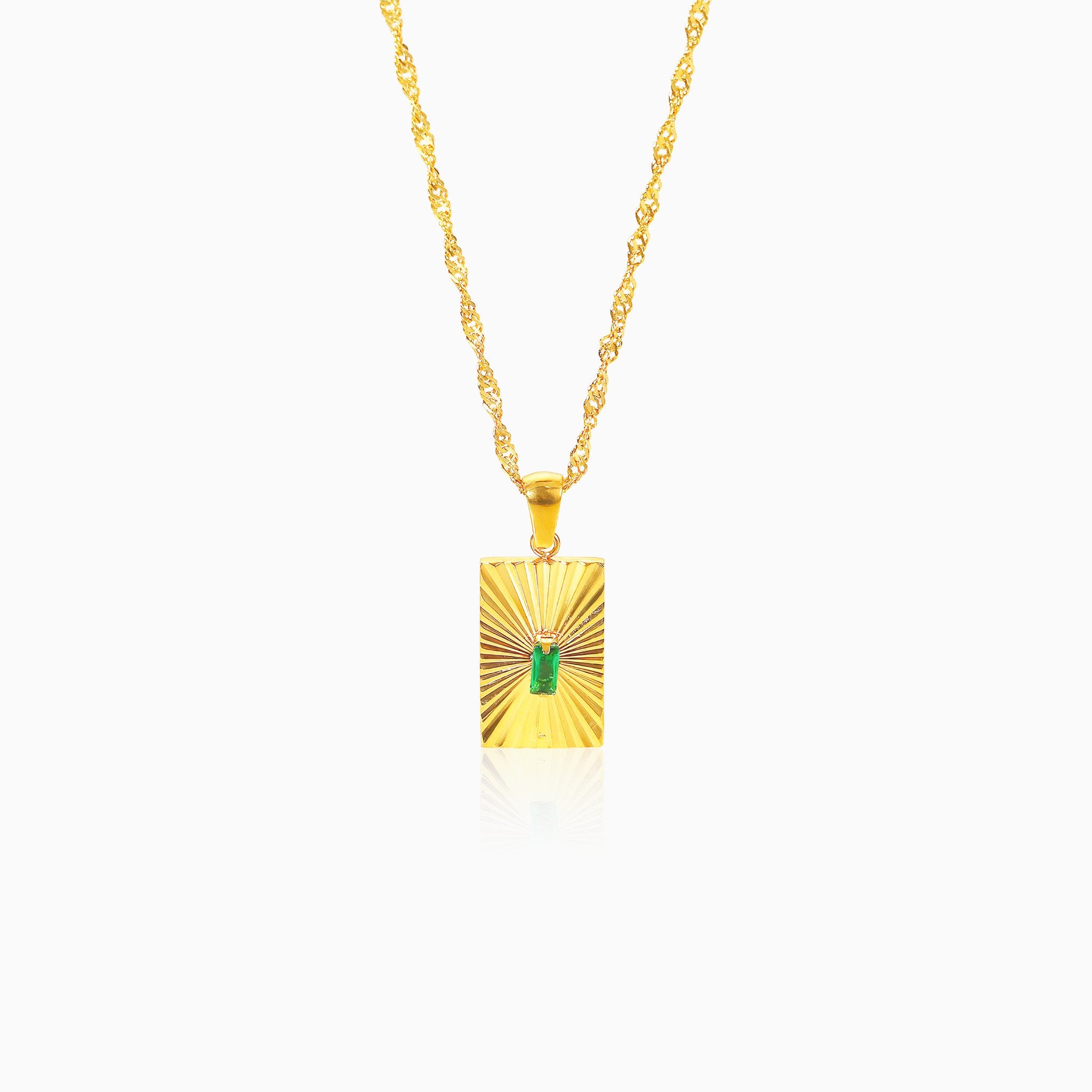 Vintage Emerald Gemstone Pendant Necklace - Nobbier - Necklace - 18K Gold And Titanium PVD Coated Jewelry