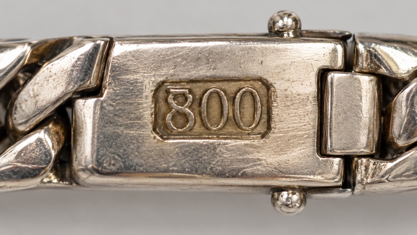 800 silver hallmark stamped on a bracelet clasp, indicating 80 percent pure silver content