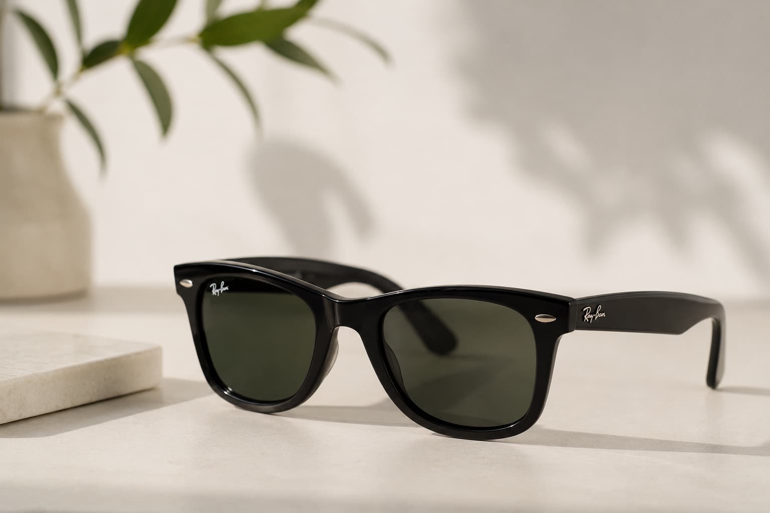 Sunglasses Etiquette: When It's Rude to Keep Them On