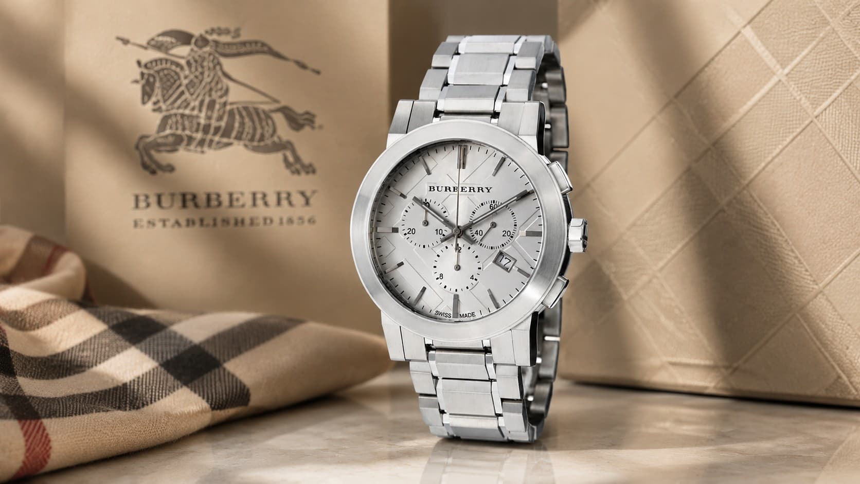 Burberry The City Chronograph in silver stainless steel, 42mm