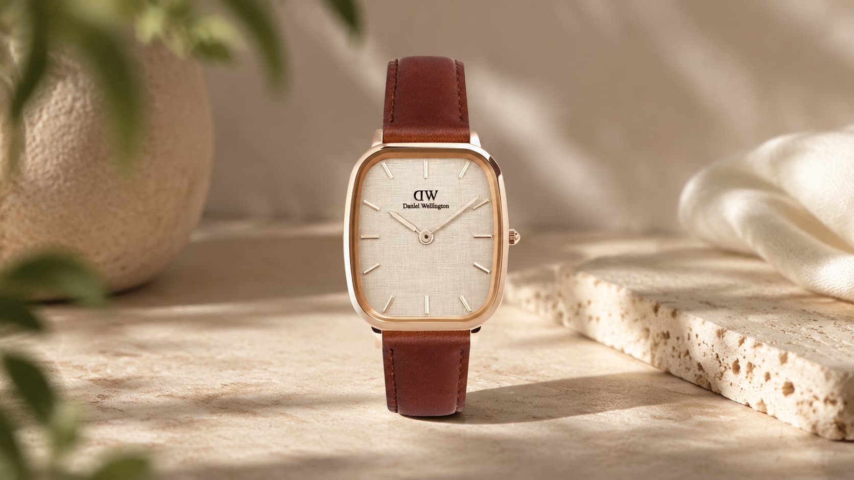 Daniel Wellington St Mawes Linen Rose Gold cushion-case watch with brown leather strap