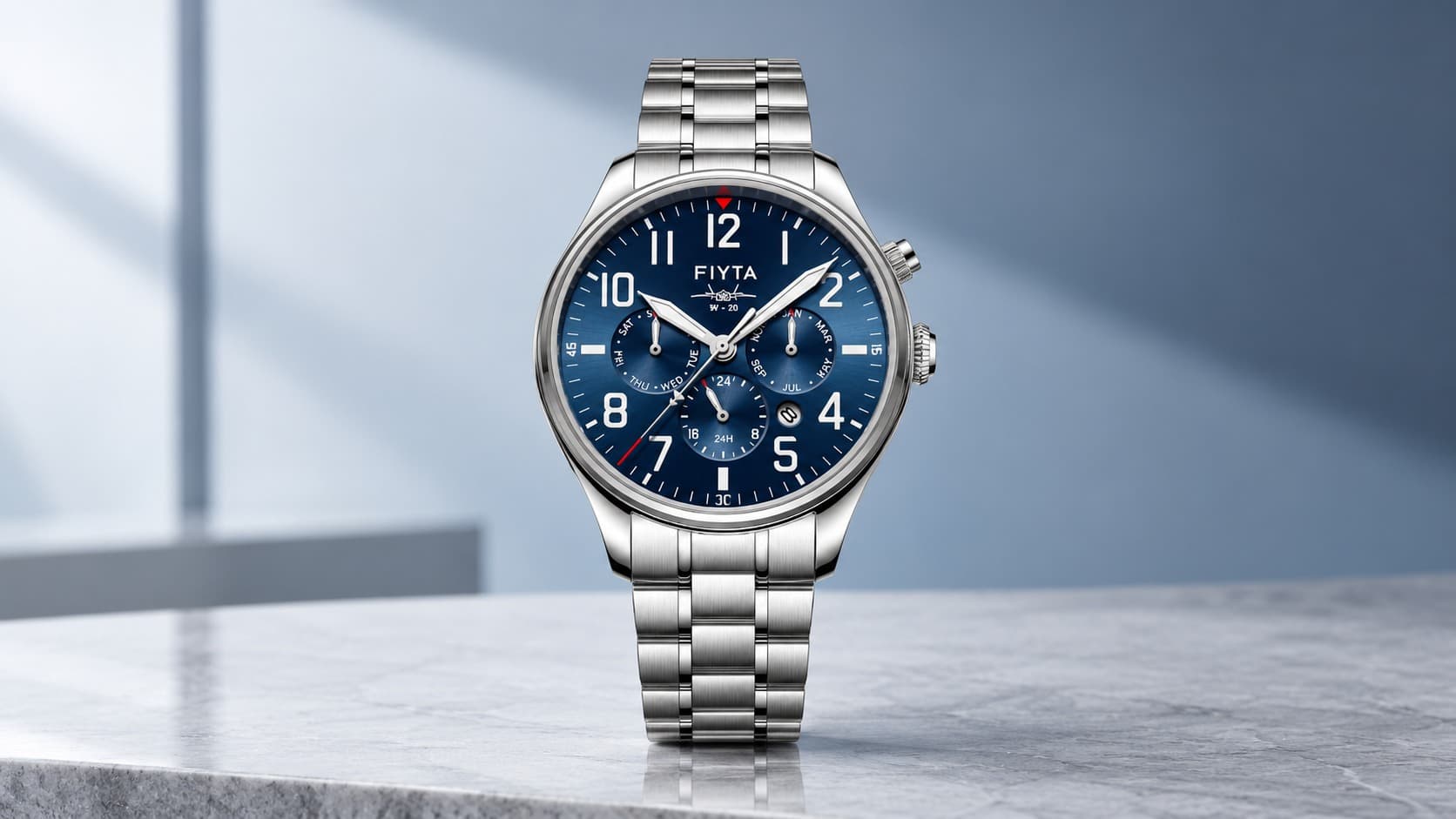 FIYTA Mach GA881007.WLW blue dial chronograph with steel bracelet