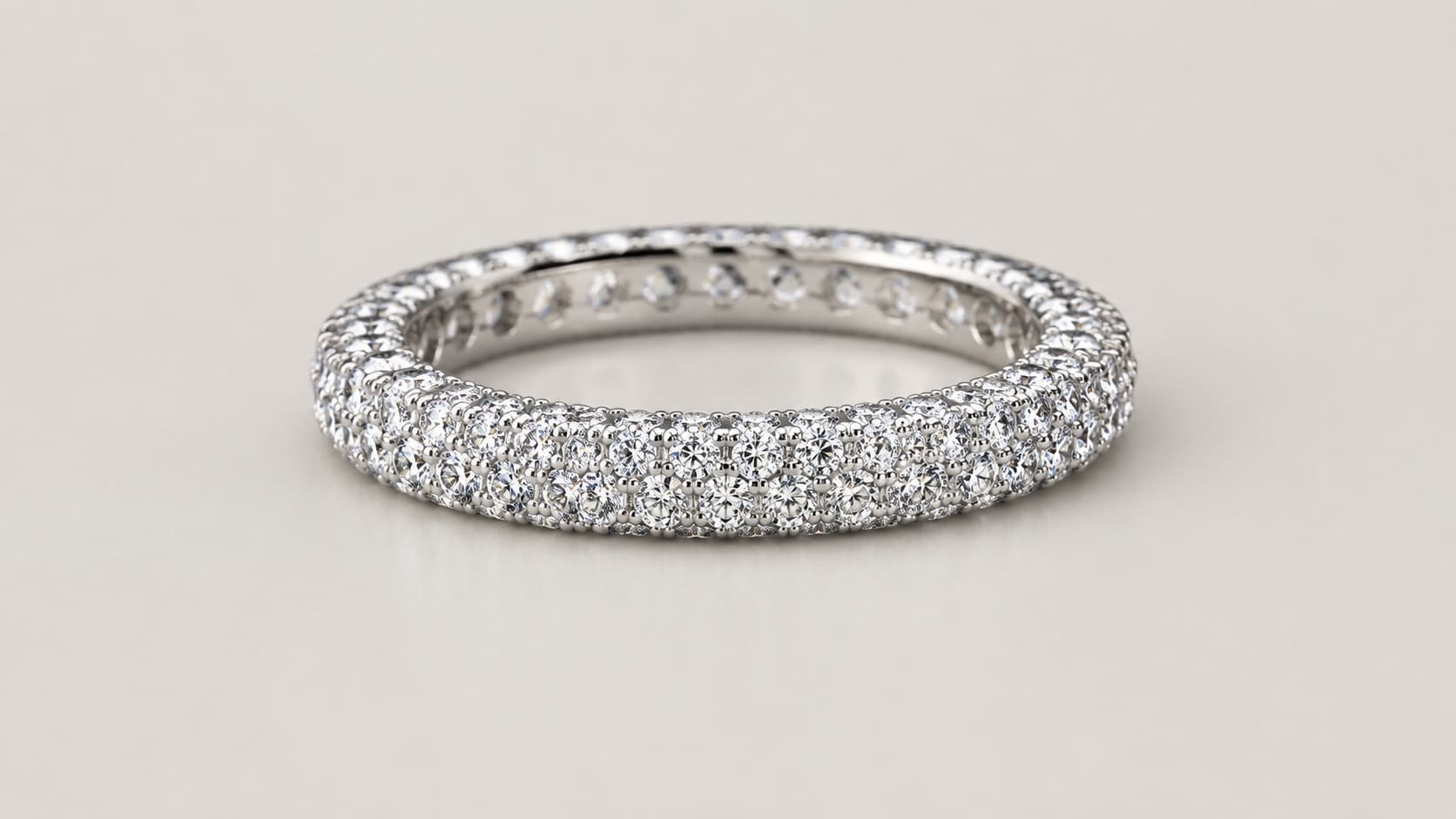 What Is a Pavé Setting?