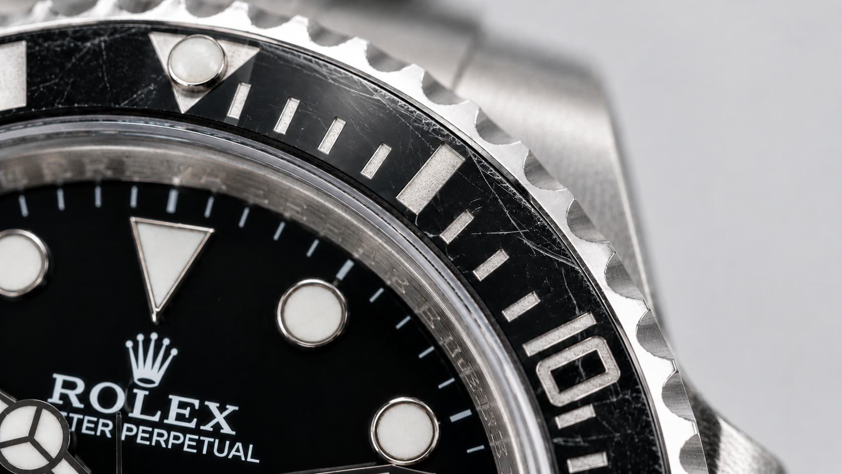Can You Fix a Scratched Watch Bezel?